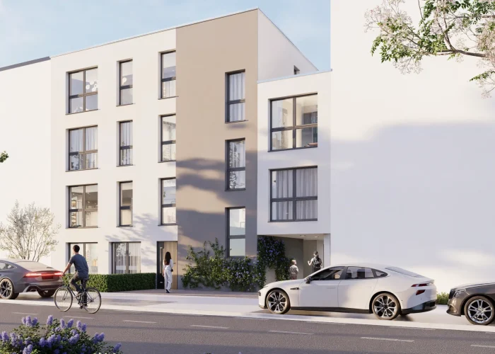 Moderne Wohnszene mit weißem Gebäude, parkenden Autos, einem Radfahrer und Personen am Eingang.